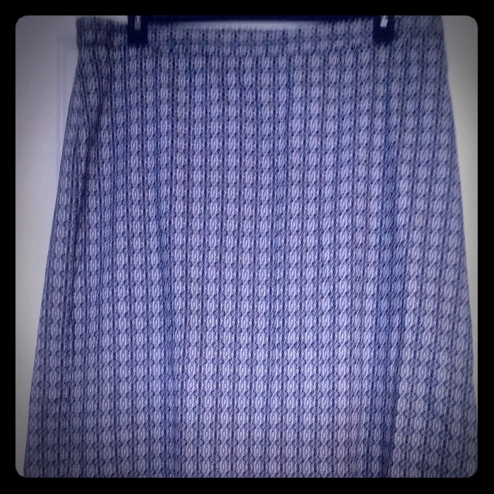 Black and white patterned skirt